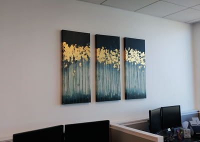 Triptych in office